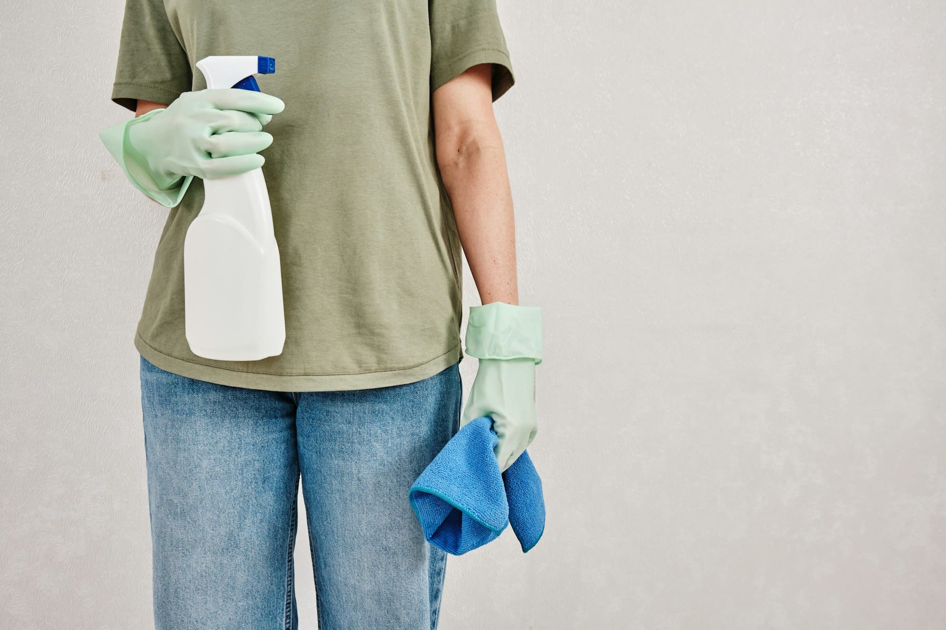 Eco-Friendly Cleaning for Healthier Edgewater Homes